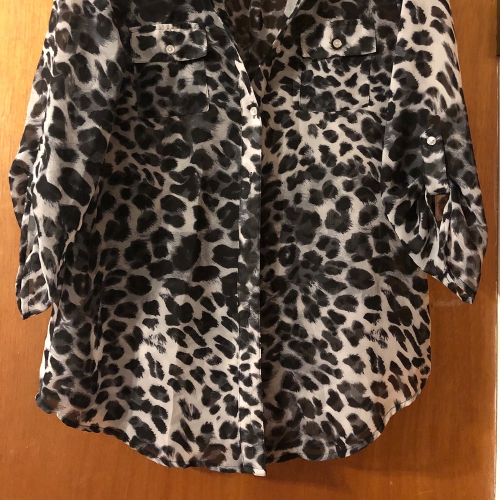 leopard print button up - Picture 3 of 3